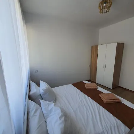 The Center Comfort Apartment