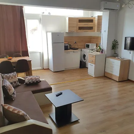 The Center Comfort סנדנסקי