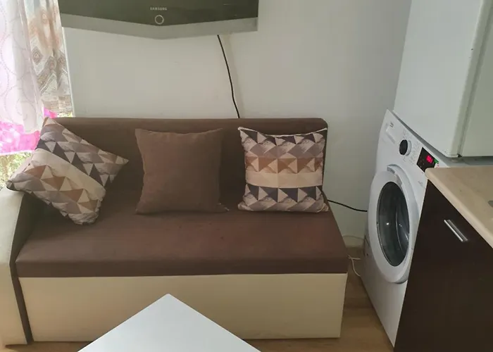 The Center Comfort アパート サンダンスキ